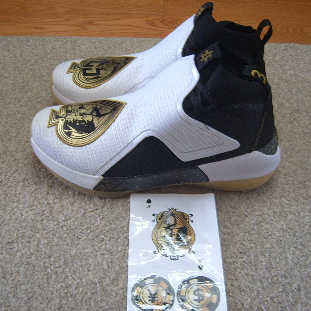 Size 10.5 - Li-Ning Yushuai XII 12 - LasVegas C.J.McCollum Shoes New with Box